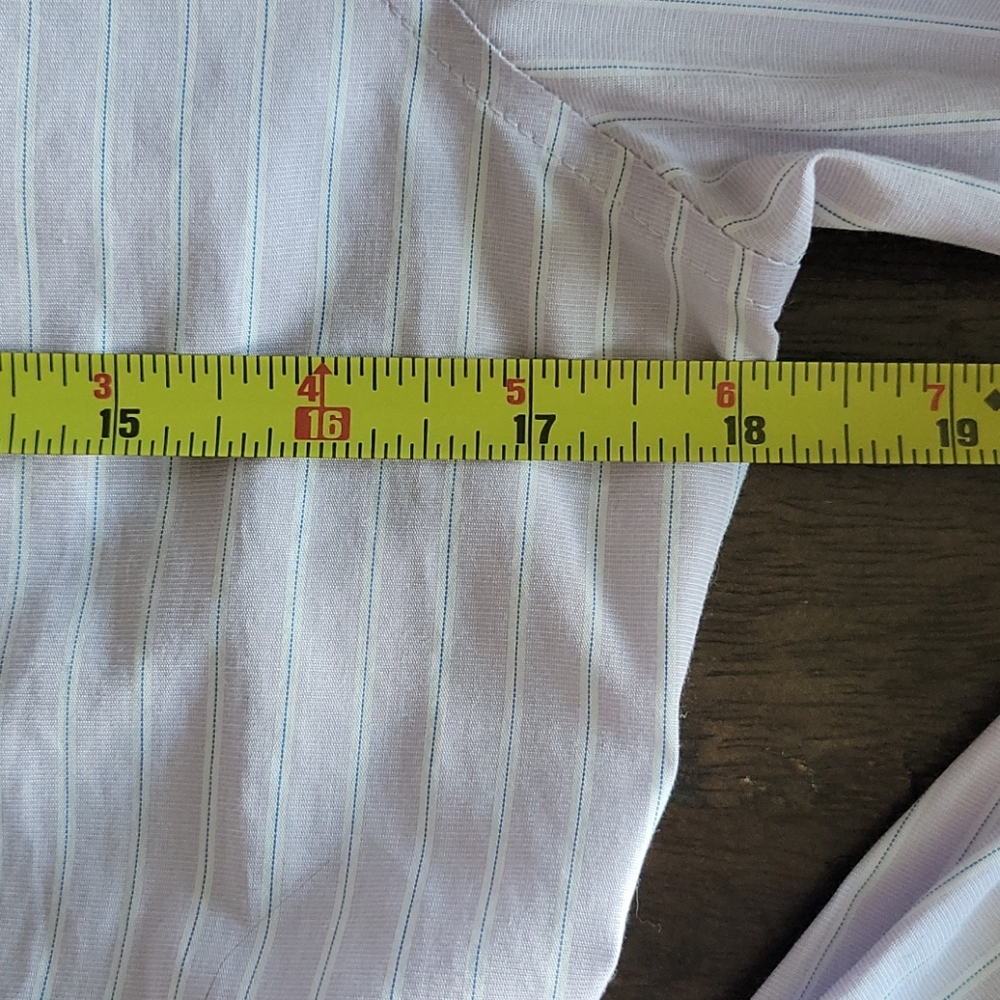 Land's End No Iron Supima Shirt 4 EUC - Picture 3 of 7